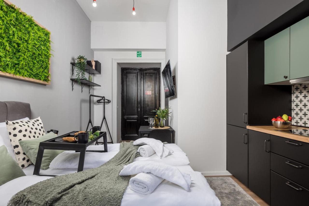 & One World Apartment