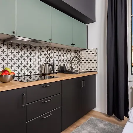 Apartments & Rooms One World Rijeka Exterior photo
