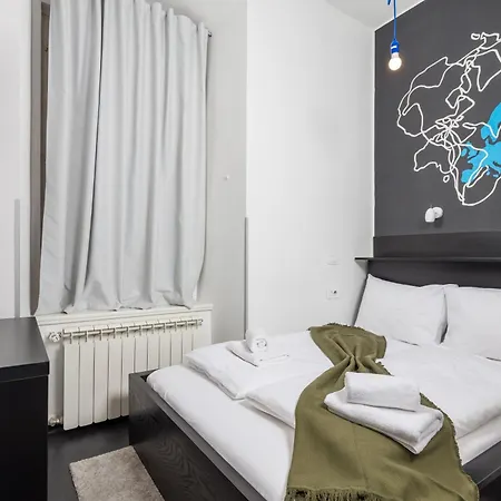 Apartments & Rooms One World Rijeka Exterior photo