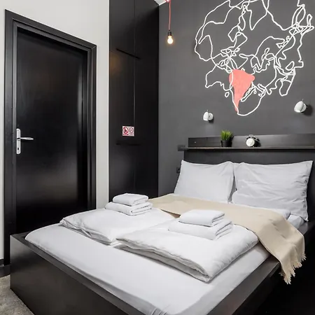 Apartments & Rooms One World Rijeka Exterior photo